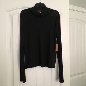 Lady’s turtleneck